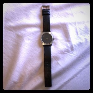 Nixon ‘The Time Teller’ Minimalist Watch